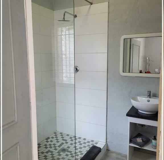 Soos Bed & Breakfast