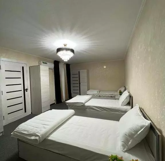 Retkeilymaja Markhaba