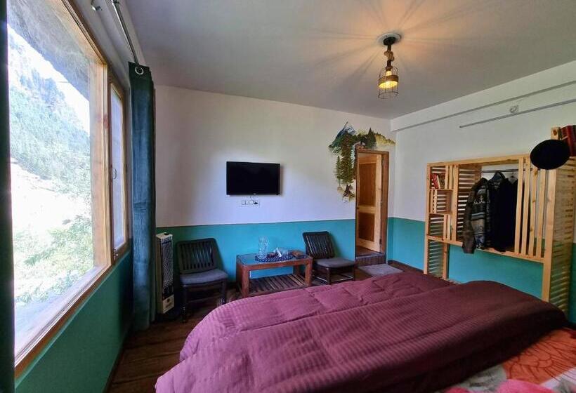 הוסטל The Bunker Burwa Manali