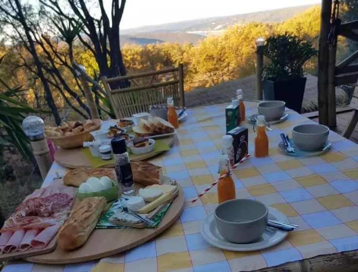 Aamiaismajoitus (B&B) La Lyalis