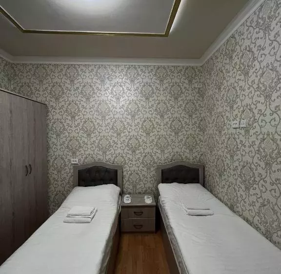 Diyora Hostel