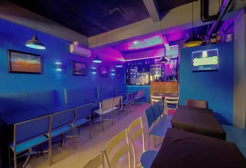 هتل 1812 Vc Lodge