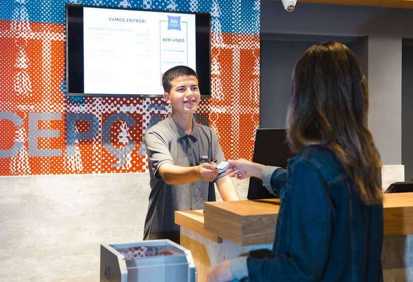 Otel Ibis Budget Pindamonhangaba