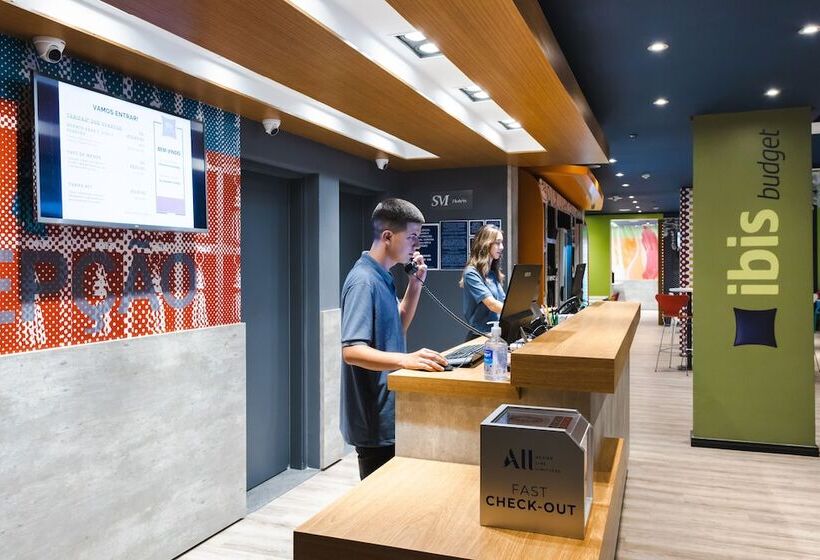 Otel Ibis Budget Pindamonhangaba