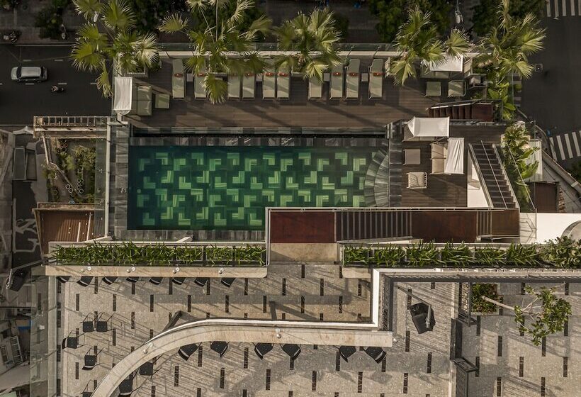 هتل La Siesta Premium Sai Gon