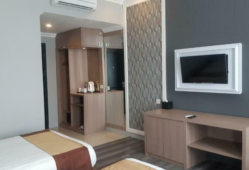 Luminor Hotel Palembang By Wh