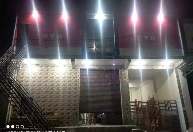 ホテル Spot On Deepanshi Guest House