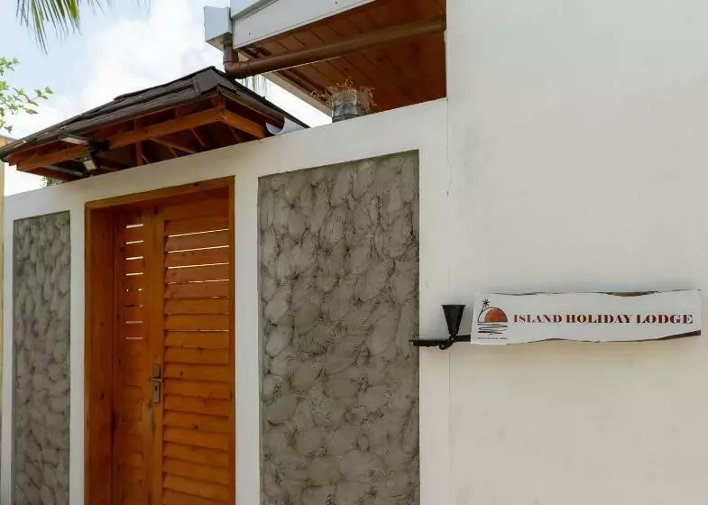 Pensió Island Holiday Lodge