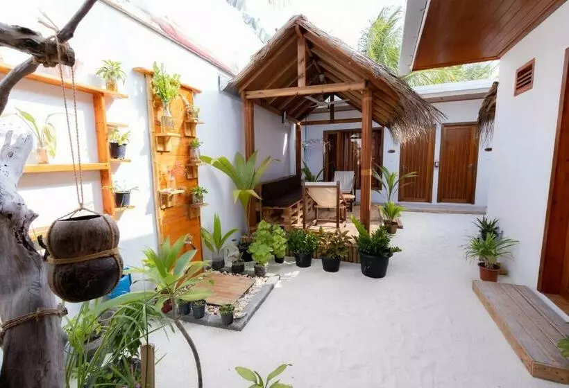 Pensió Island Holiday Lodge