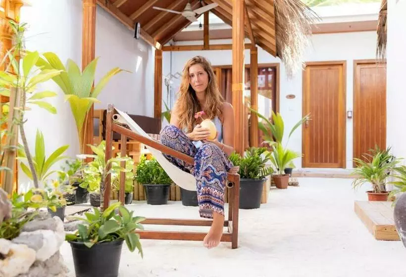 Pensió Island Holiday Lodge