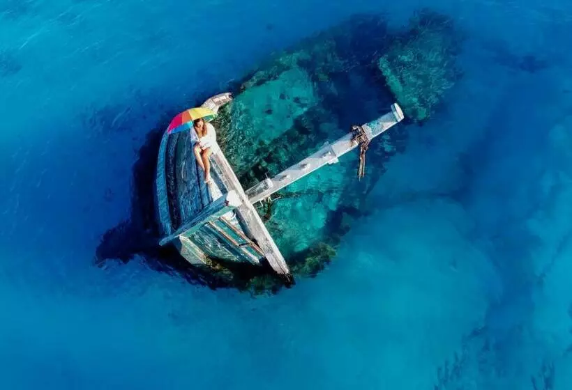 Pensió Island Holiday Lodge