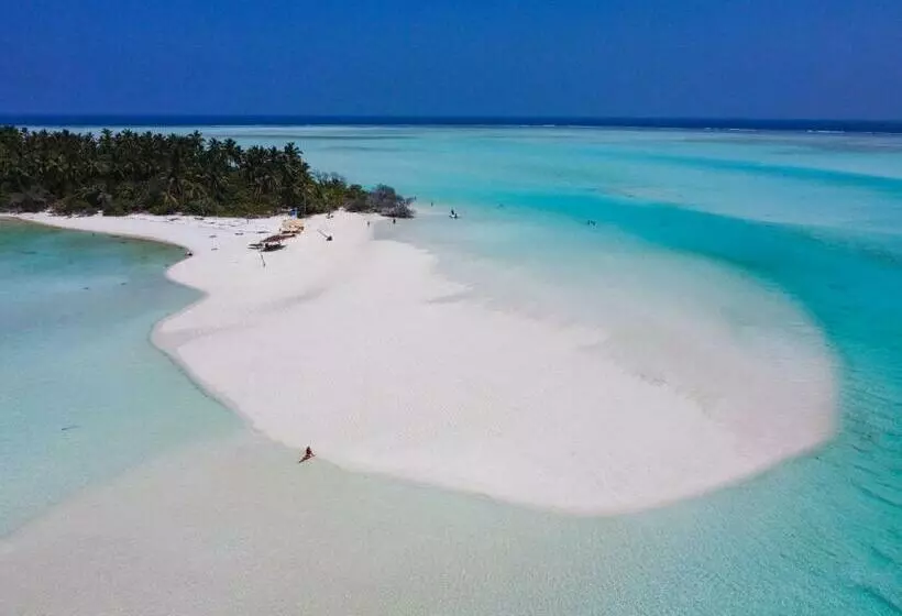 Pensió Island Holiday Lodge