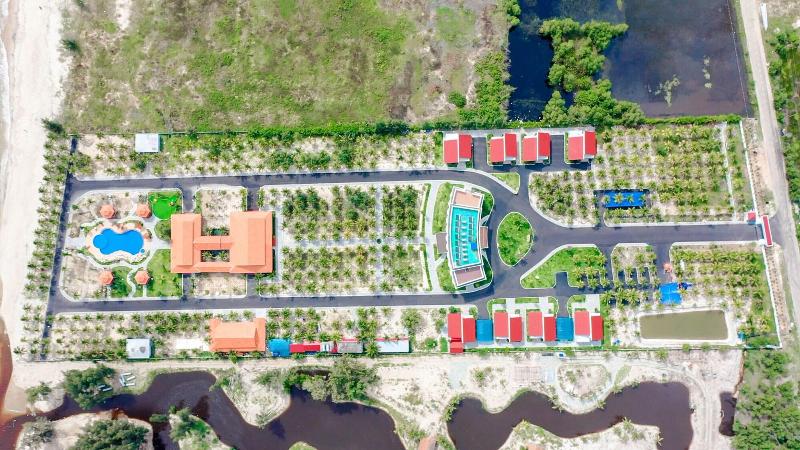 Hodota Cam Binh Resort & Spa Lagi Beach