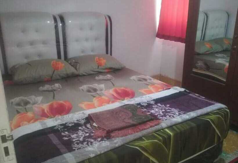فندق Express O 92070 Mando Homestay Syariah
