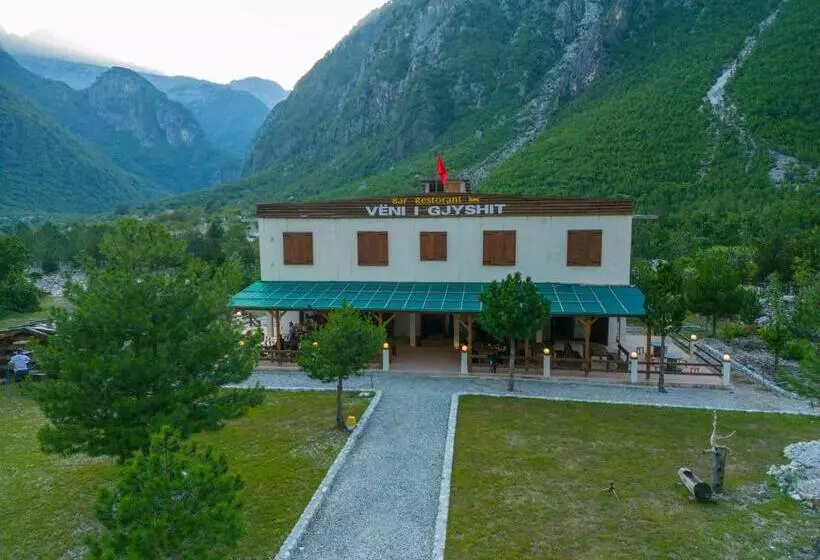 ホテル Guesthouse Véni I Gjyshit