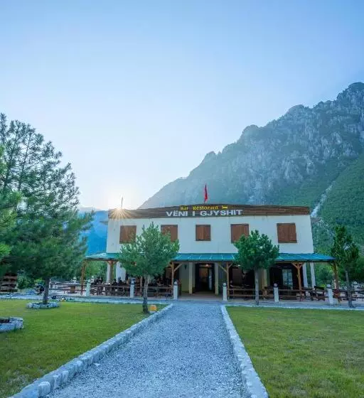 ホテル Guesthouse Véni I Gjyshit