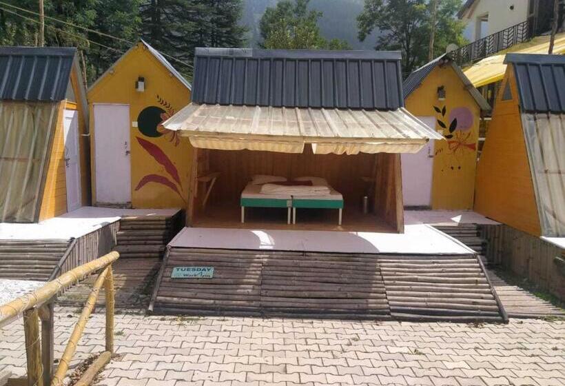 Hotel O The Hostel Glamping Pods By Workalyas