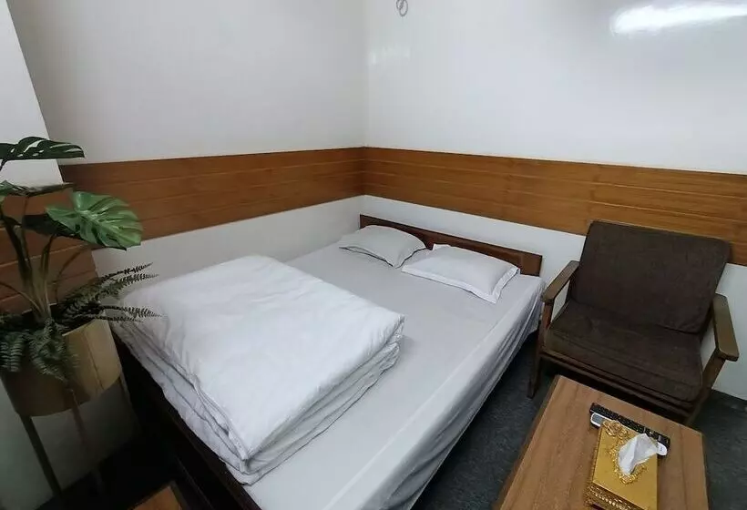 هتل Shahin Residential