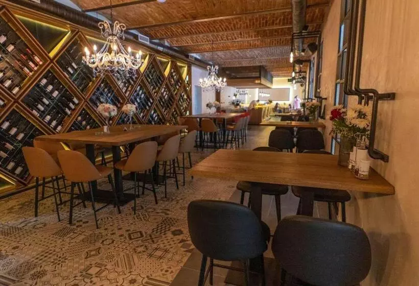 هتل Stari Grad Fojnica