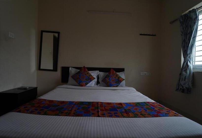 Отель Vangal Nest Peelamedu Psg Stay