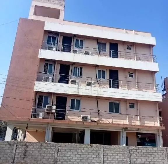 ホテル Vangal Nest Peelamedu Psg Stay