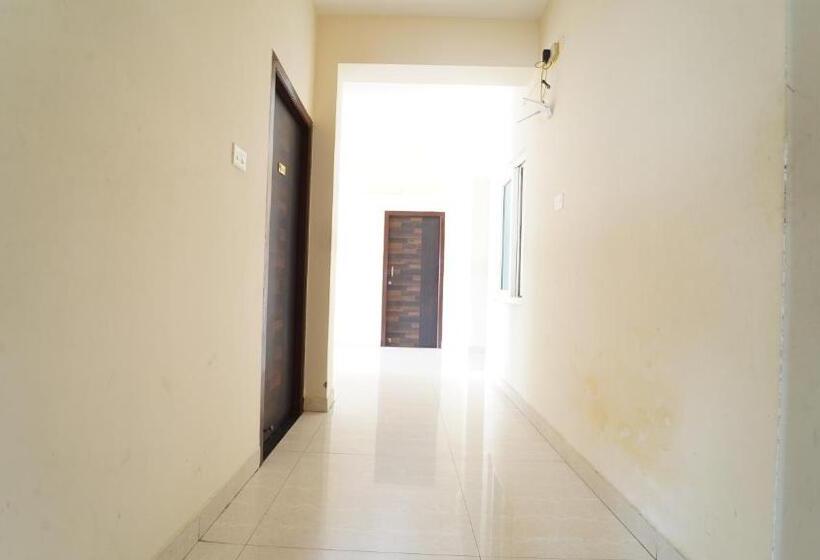 Отель Vangal Nest Peelamedu Psg Stay