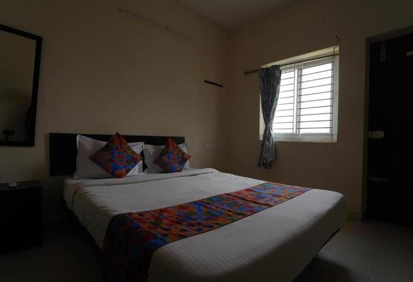 Отель Vangal Nest Peelamedu Psg Stay