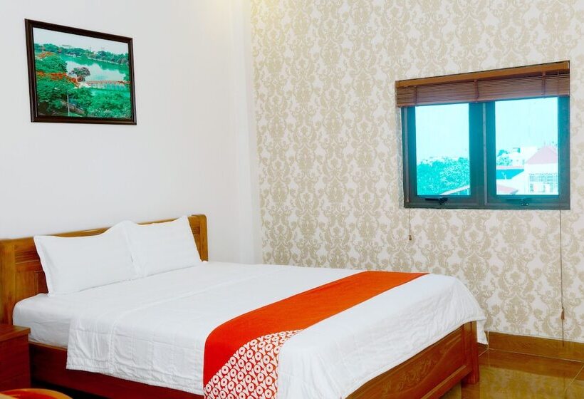 Luxury Airport Hotel & Travel