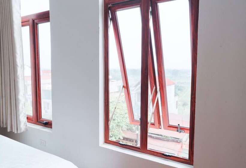 Luxury Airport Hotel & Travel