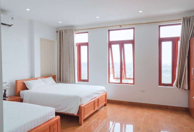 Luxury Airport Hotel & Travel