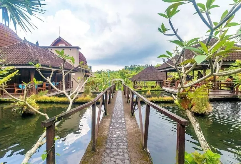 ペンション Alamgangga Villas Tirta Gangga