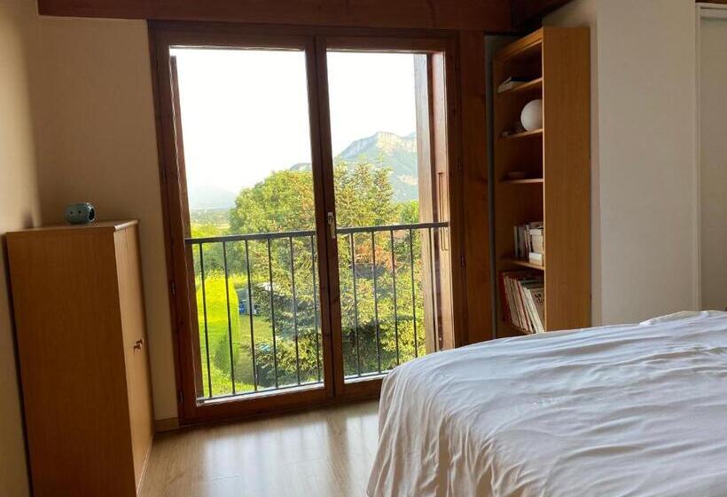 بنسيون Maison D Hôtes   La Grange Du Janin