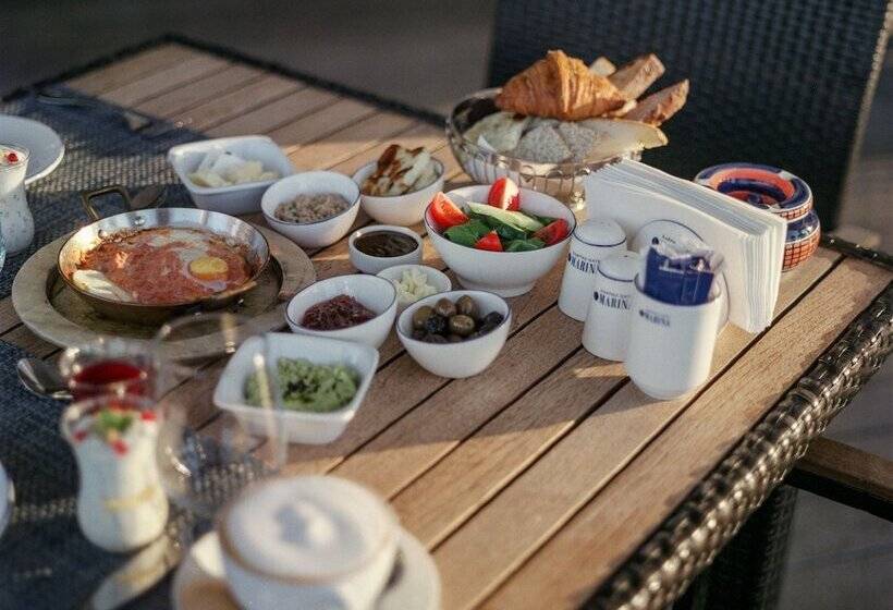 リゾートホテル Karpaz Gate Marina