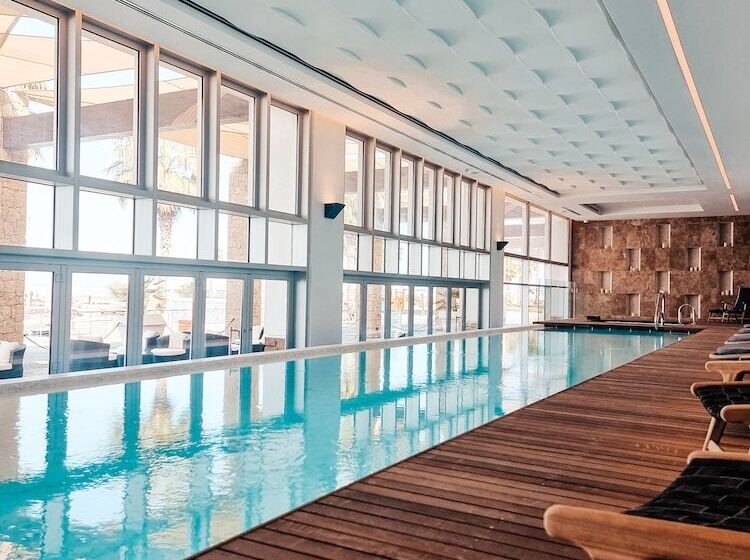 リゾートホテル Karpaz Gate Marina