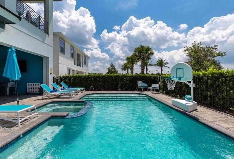 Villatel At Reunion Resort