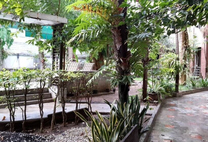 Hotel Anong Guesthouse