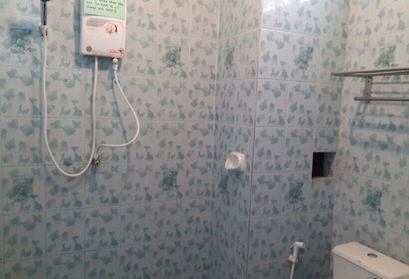 Hotel Anong Guesthouse