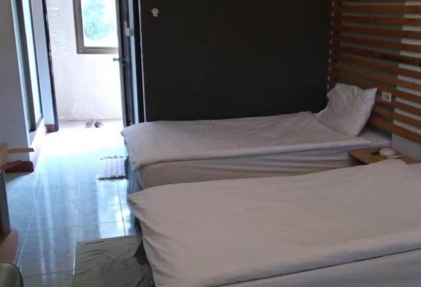 Hotel Anong Guesthouse