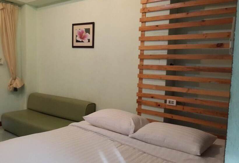 Hotel Anong Guesthouse