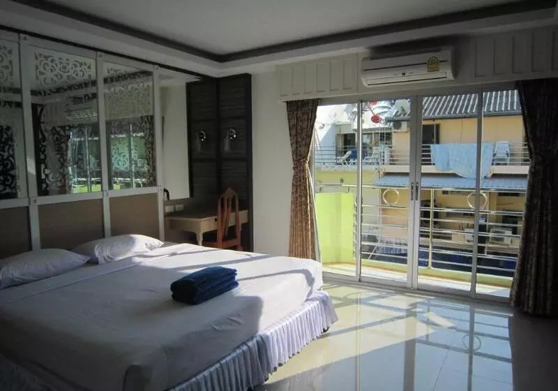 Szálloda Aonang Top View