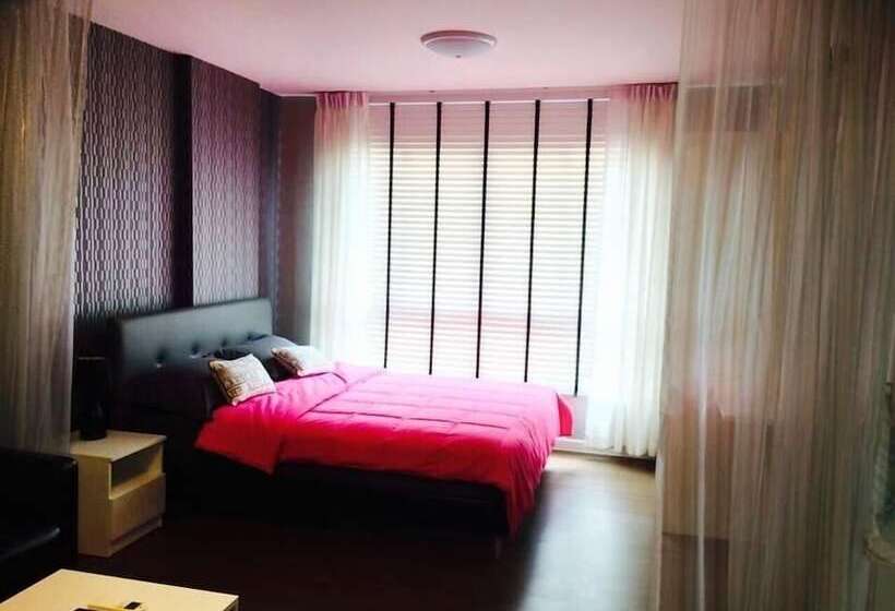 Hotel Baan Kukiang At Hua Hin