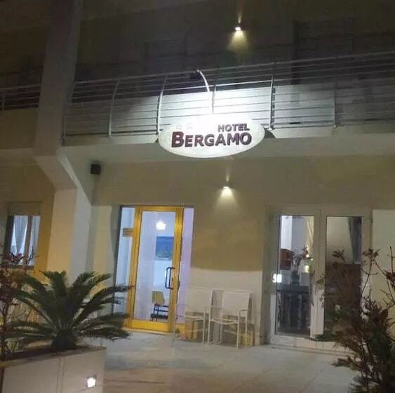 酒店 Bergamo