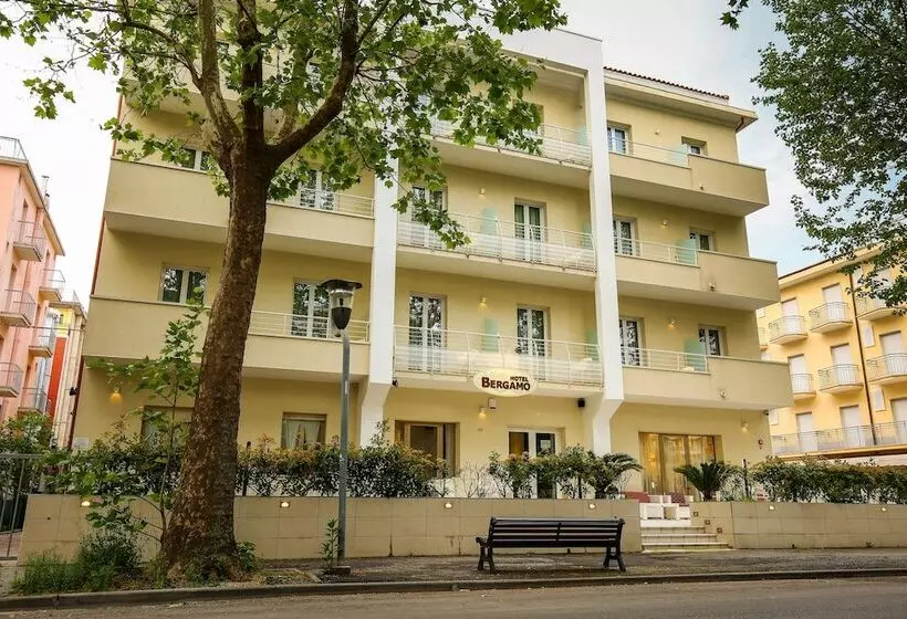 酒店 Bergamo