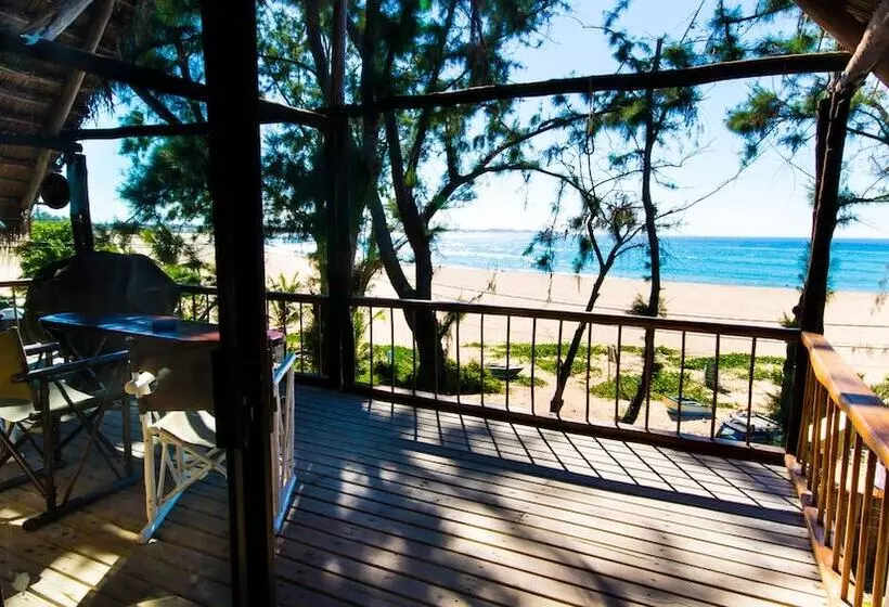 Hotel Casa Barry Beach Lodge