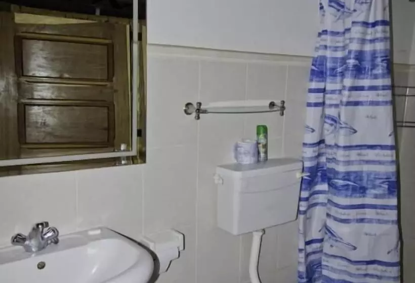 Hotel Casa Barry Beach Lodge