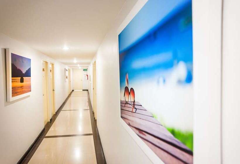 هتل Crystal Inn Phuket