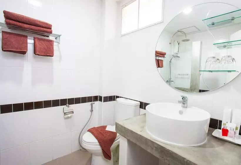 هتل Double D Boutique Residence