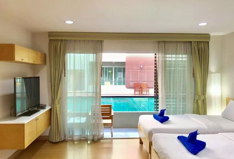 هتل Double D Boutique Residence