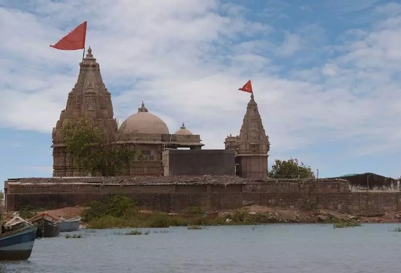 호텔 Dwarikadish Lords Eco Inn Dwarika