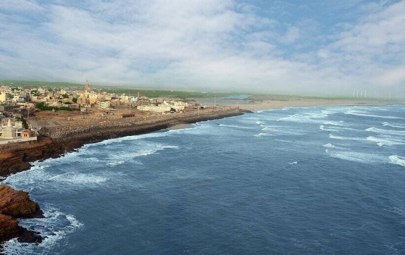 Hotel Dwarikadish Lords Eco Inn Dwarika